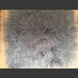 Taljaistuinpäällinen TIIBETINlampaantaljasta (nahan koko 40x40cm) tekstiilitausta