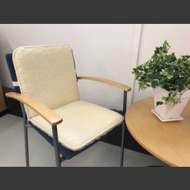 POISTOTUOTE Merinovillainen istuinalusta pehmusteella, luonnonvalkoinen 40x80