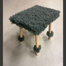 Värillinen taljajakkara TURRIMURRI
