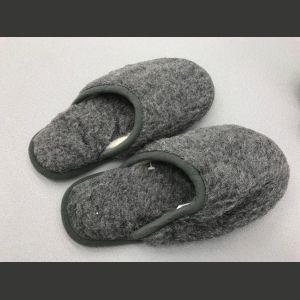 TARJOUS Carezza Merinovilla Pistokastossut Tummanharmaa
