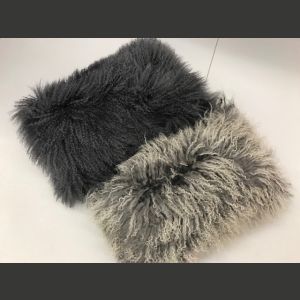 SUPERTARJOUS UUTUUSTUOTE Tiibetinlampaan taljasta valmistettu taljatyynynpäällinen 30x50 cm vetoketjulla